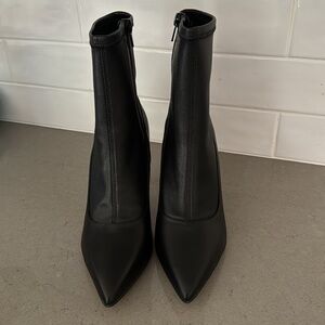 Ted Baker Black Stretch Leather High Heeled Ankle Boots size 7